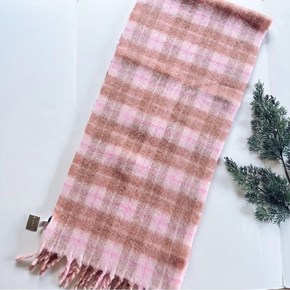 J.Crew Bulky Oversized Scarf - Image 5