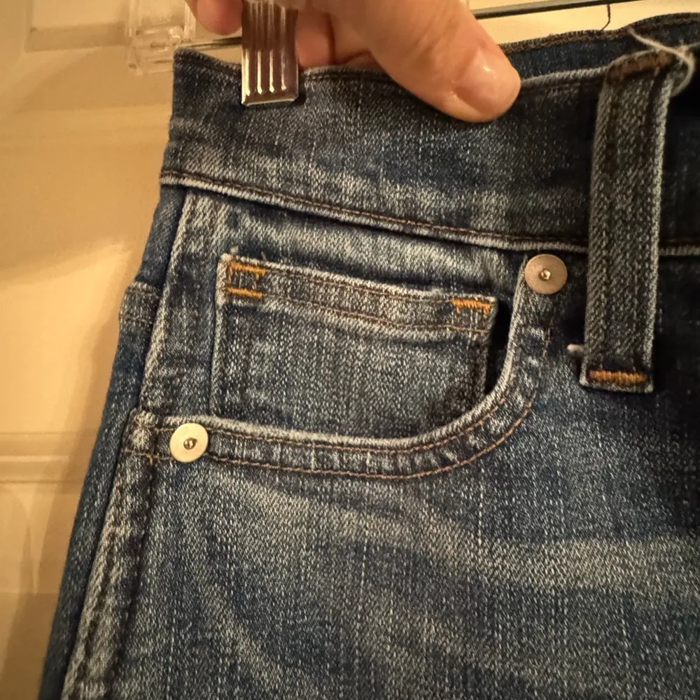 Madewell, size 26,‎ Slim Straight Jeans: Distressed Button-Front Edition - Image 7