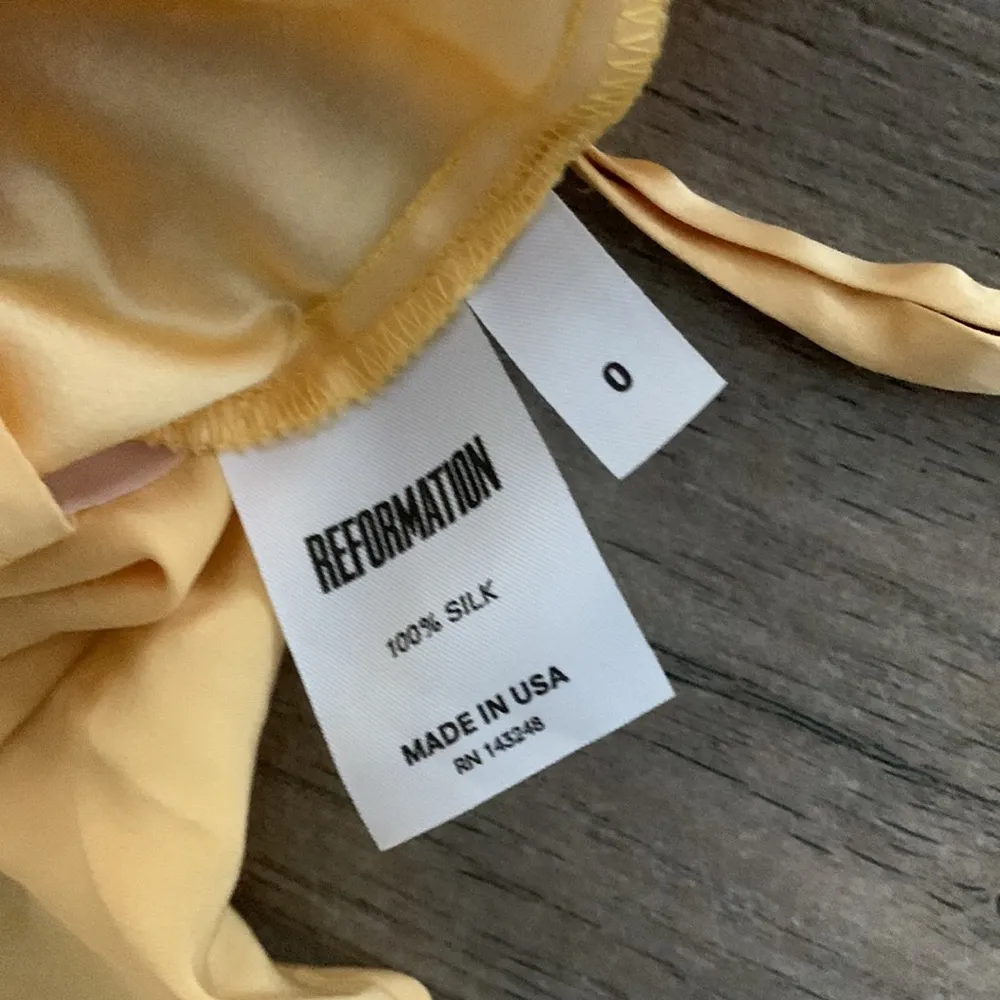 Silk golden dress - Image 5