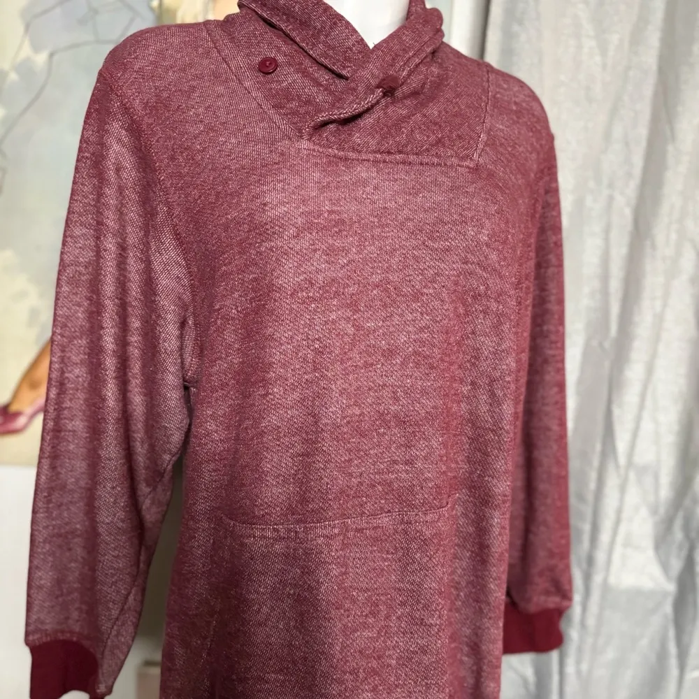 Alpha Beta hooded sweatshirt woman’s size large Red - Image 16