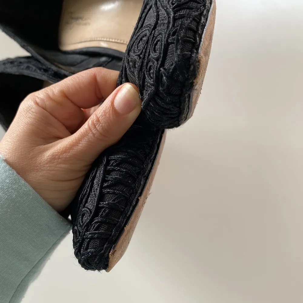 Imagine  Olivia crochet lace pumps Women’s size 9 damaged - Image 9