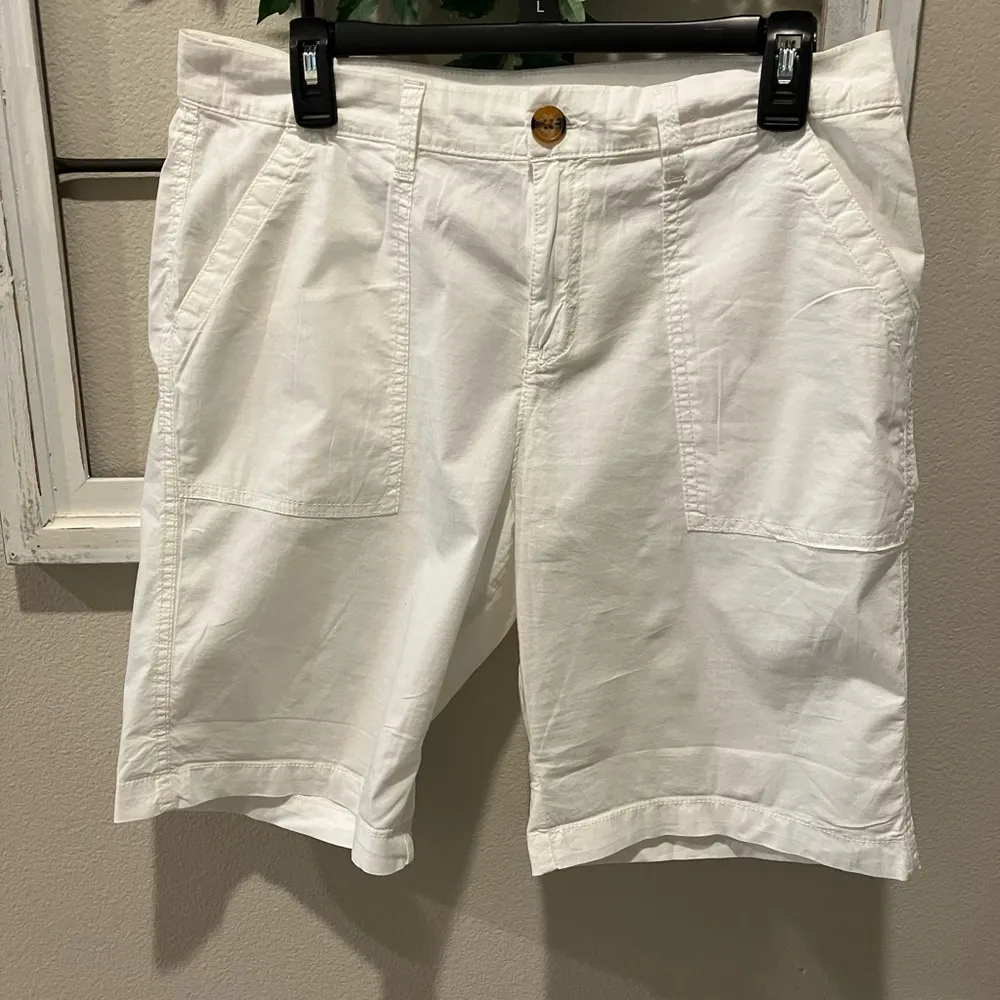 Style & co white Bermuda shorts - Image 2