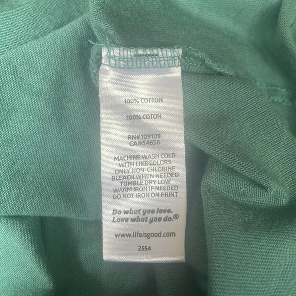 Life is Good Women’s Green Graphic T-Shirt Size Large - Image 5