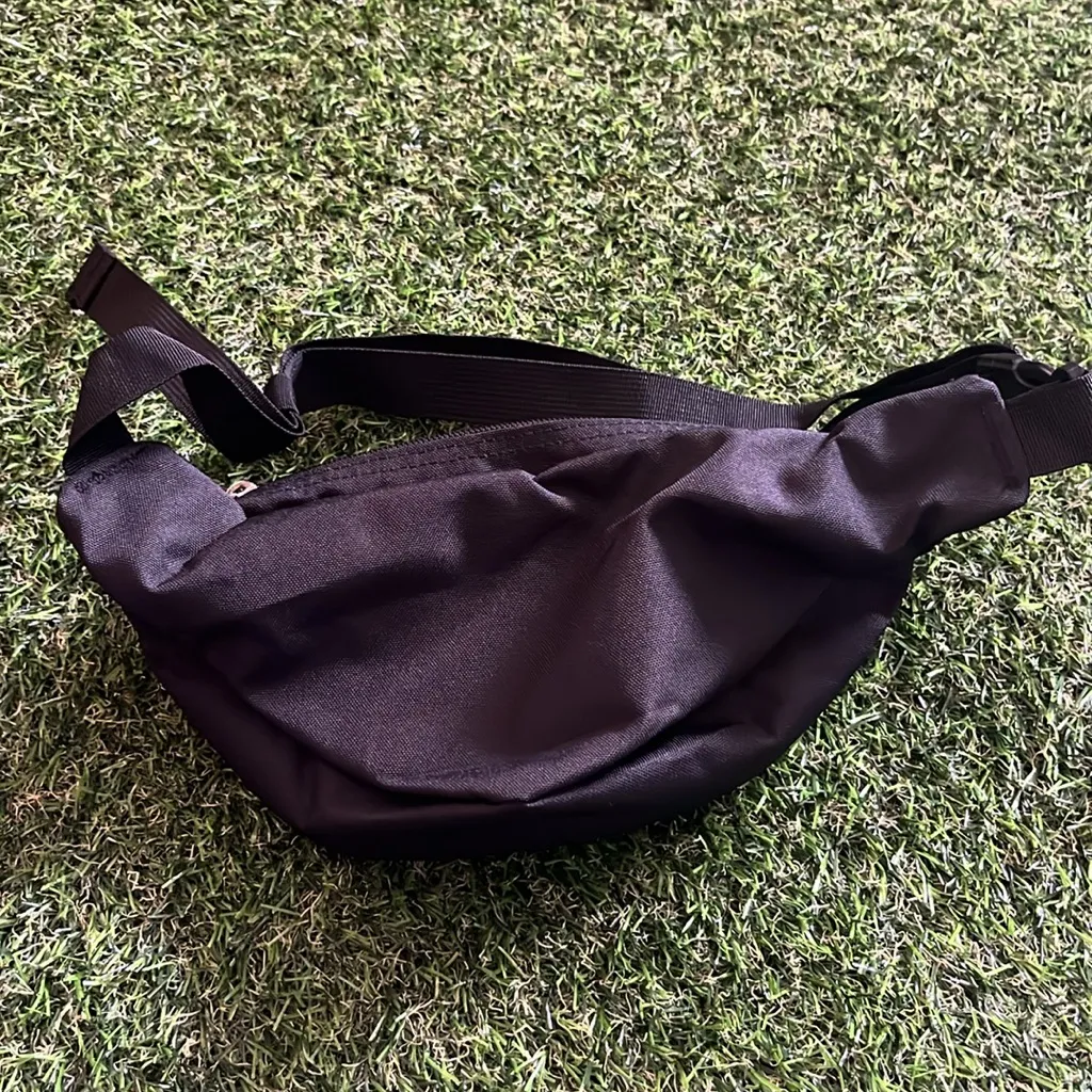 Jansport Black Fanny Hip Pack Bag - Image 2