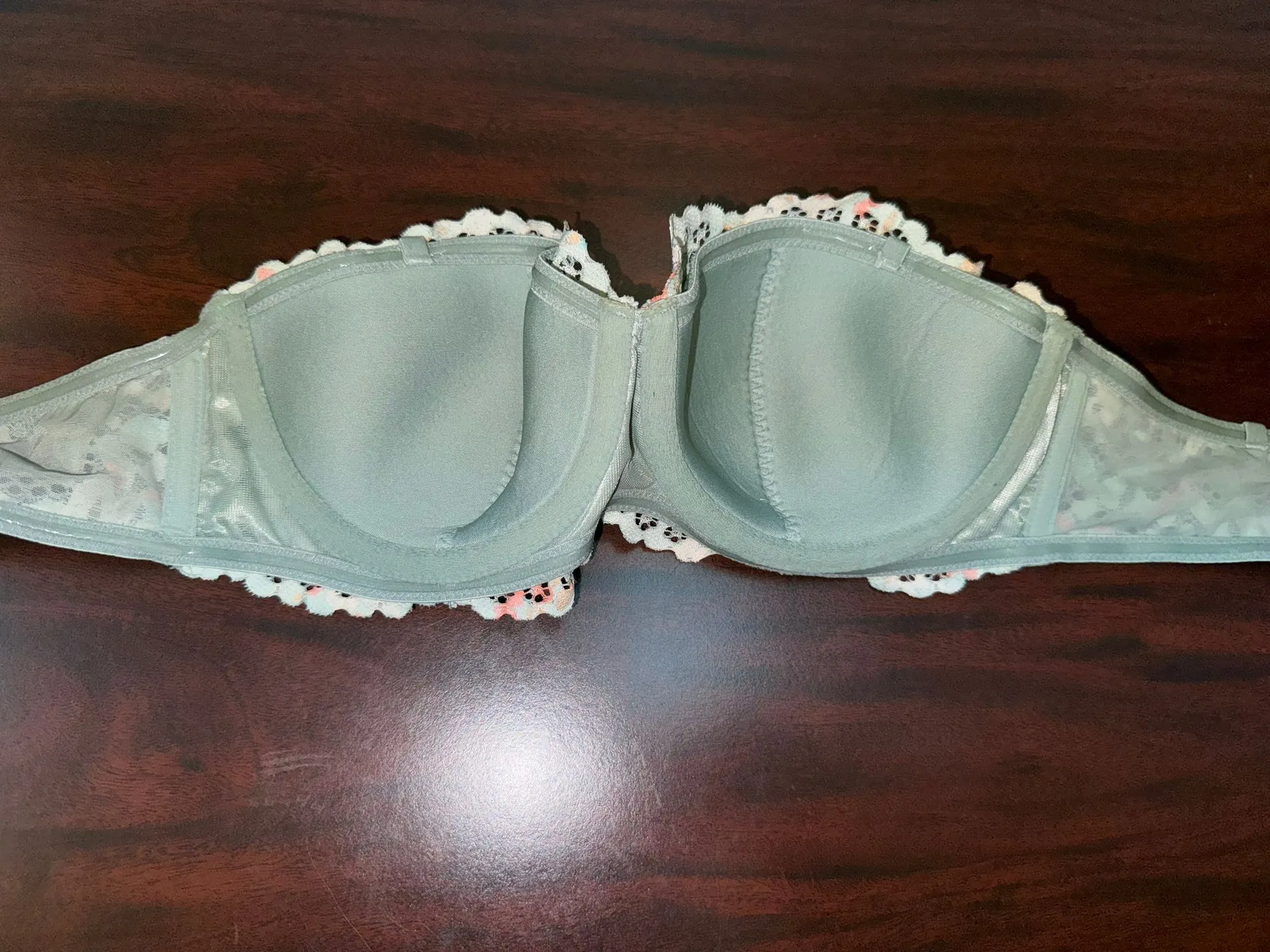 Victoria’s Secret Body By Victoria Lined Balconet Floral Strapless Bra Size 34C - Image 4