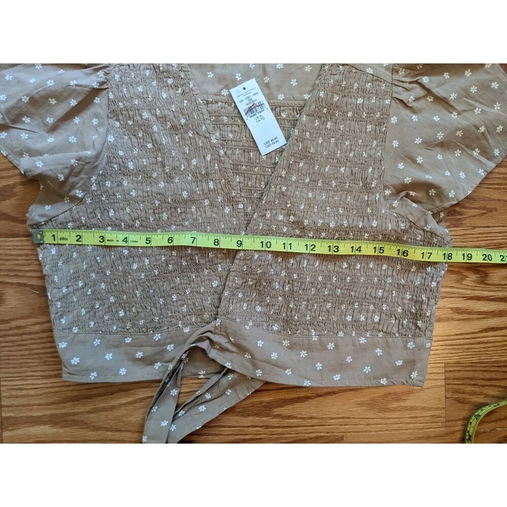 NWT American Eagle XL Tie Wrap Crop Smocked Floral Top Peasant Cottage Prairie - Image 2