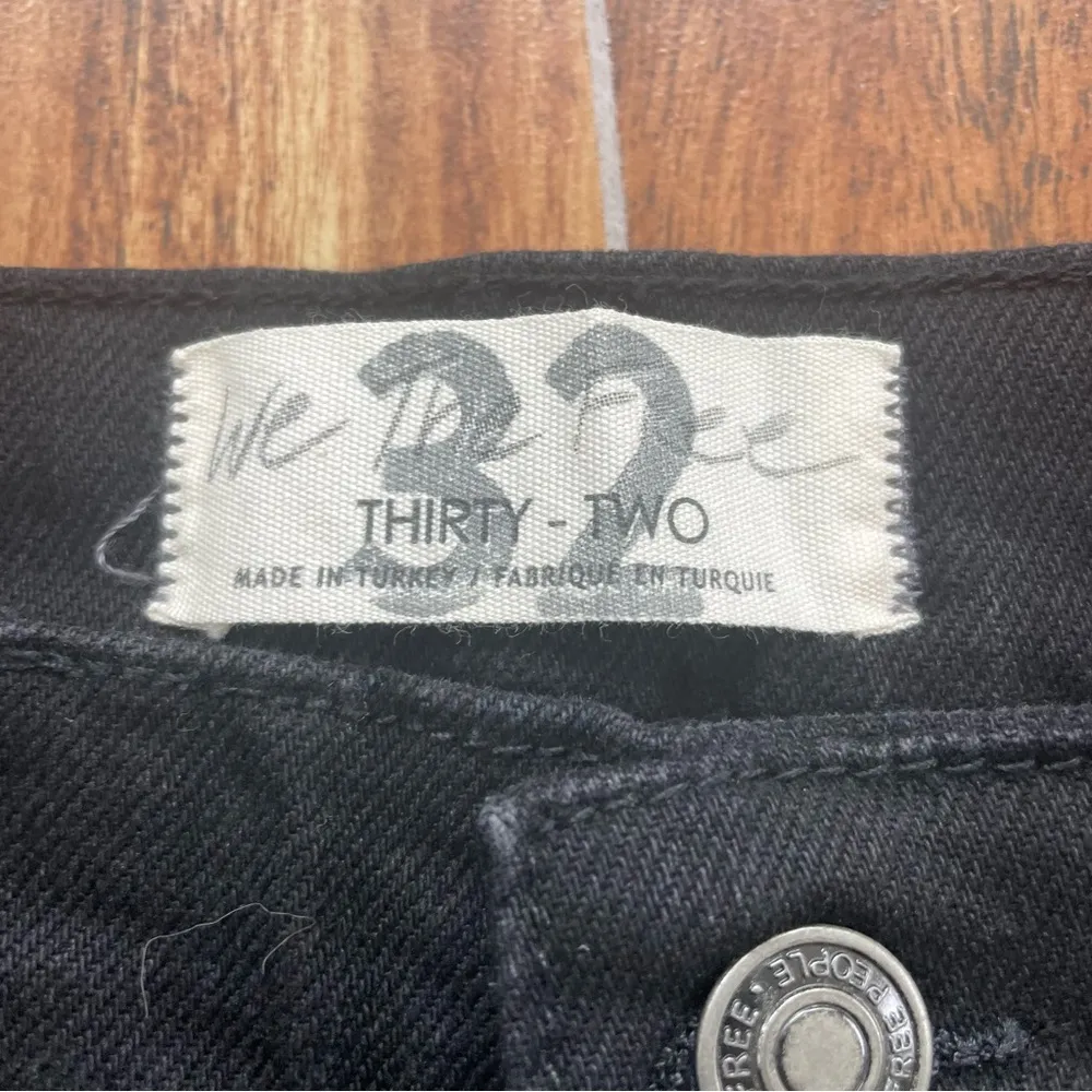 Free People NWT We the Free High Rise French Girl Black Flare Jeans Size 32 - Image 11