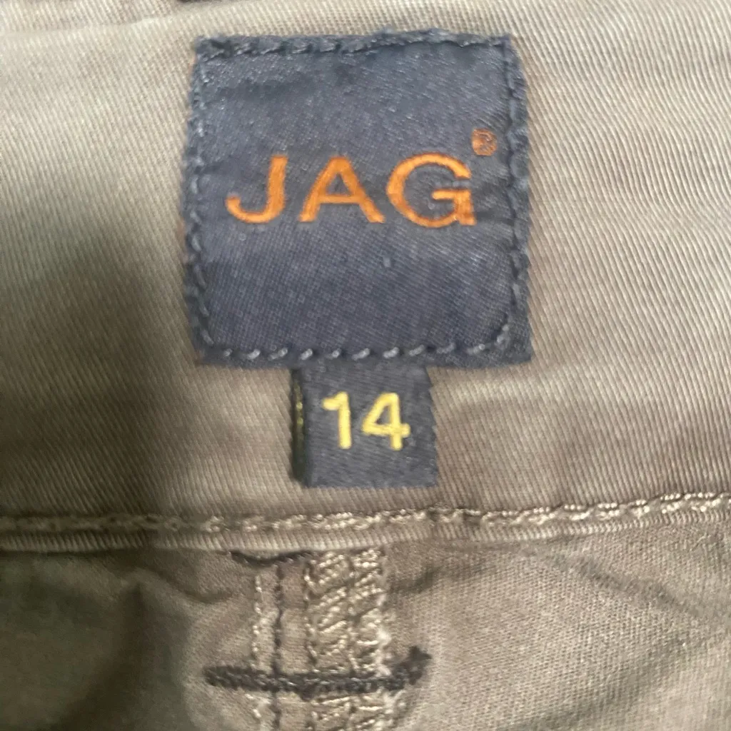 JAG JEANS CLASSIC FIT CARGO PANTS - Image 8