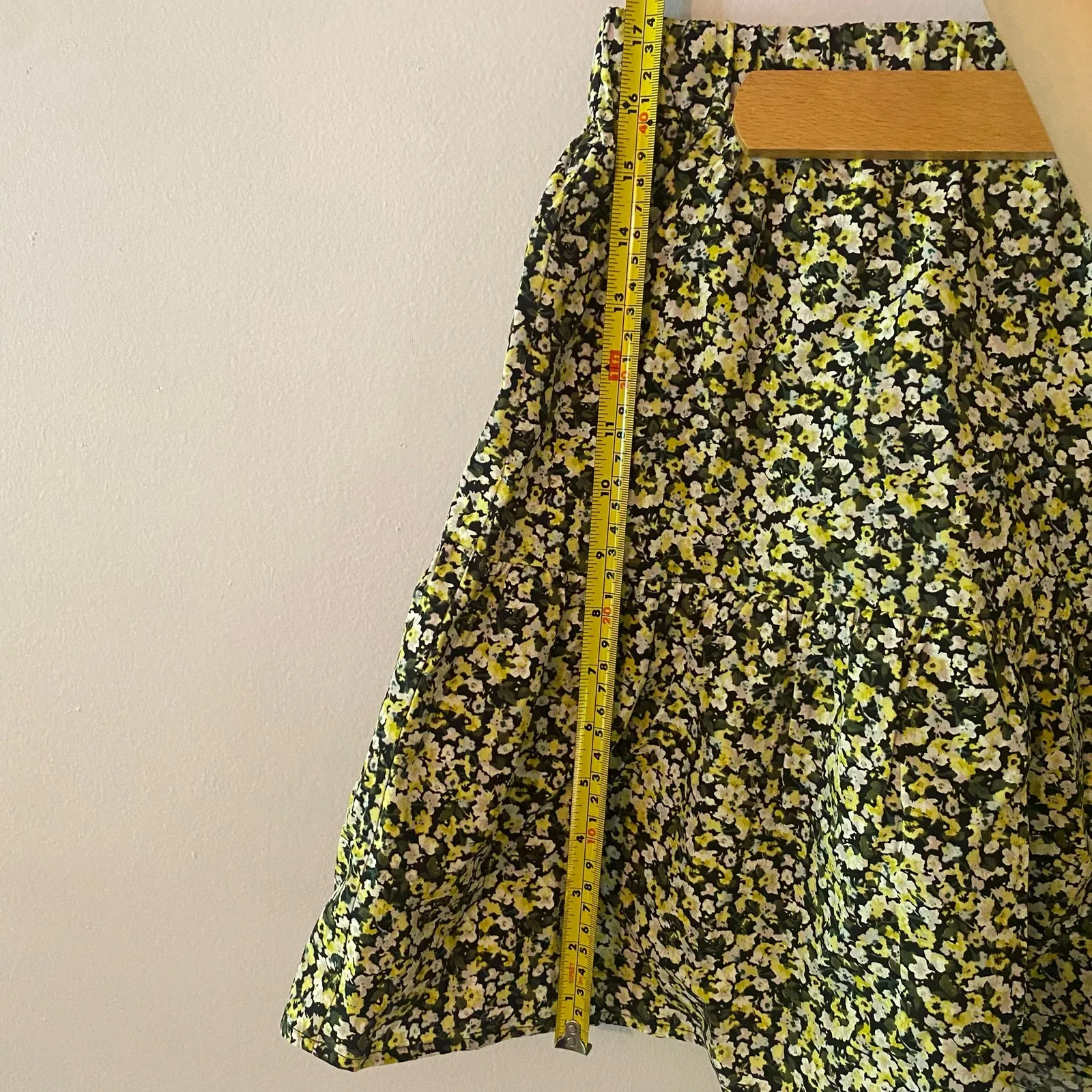 NWT Rails Chrysanthemum Black Yellow Tiered Floral Mini Skirt Women's size XL - Image 8