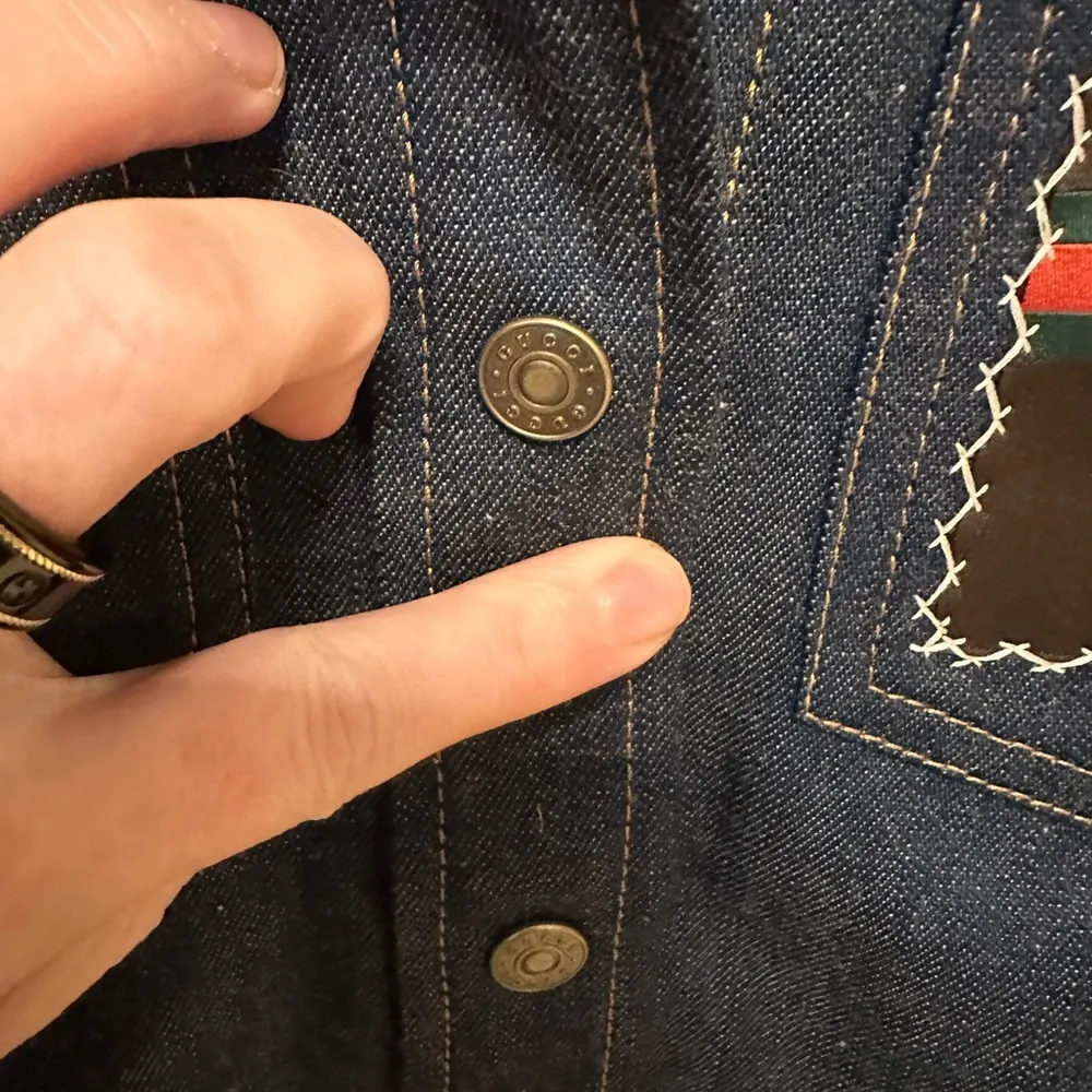 Gucci Authentic New With Tags  Logo Patch Denim Button Down Blouse - Image 5