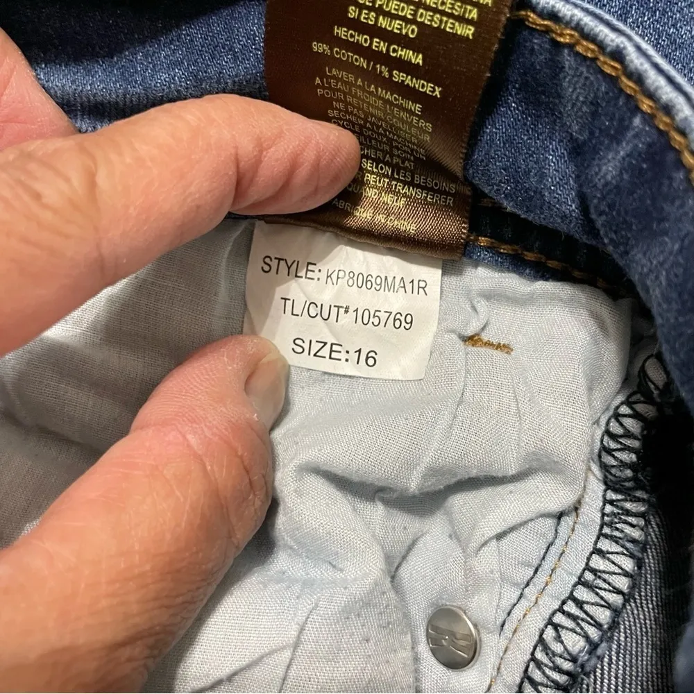 Kut from the Kloth Cuff Jeans size 16 - Image 12