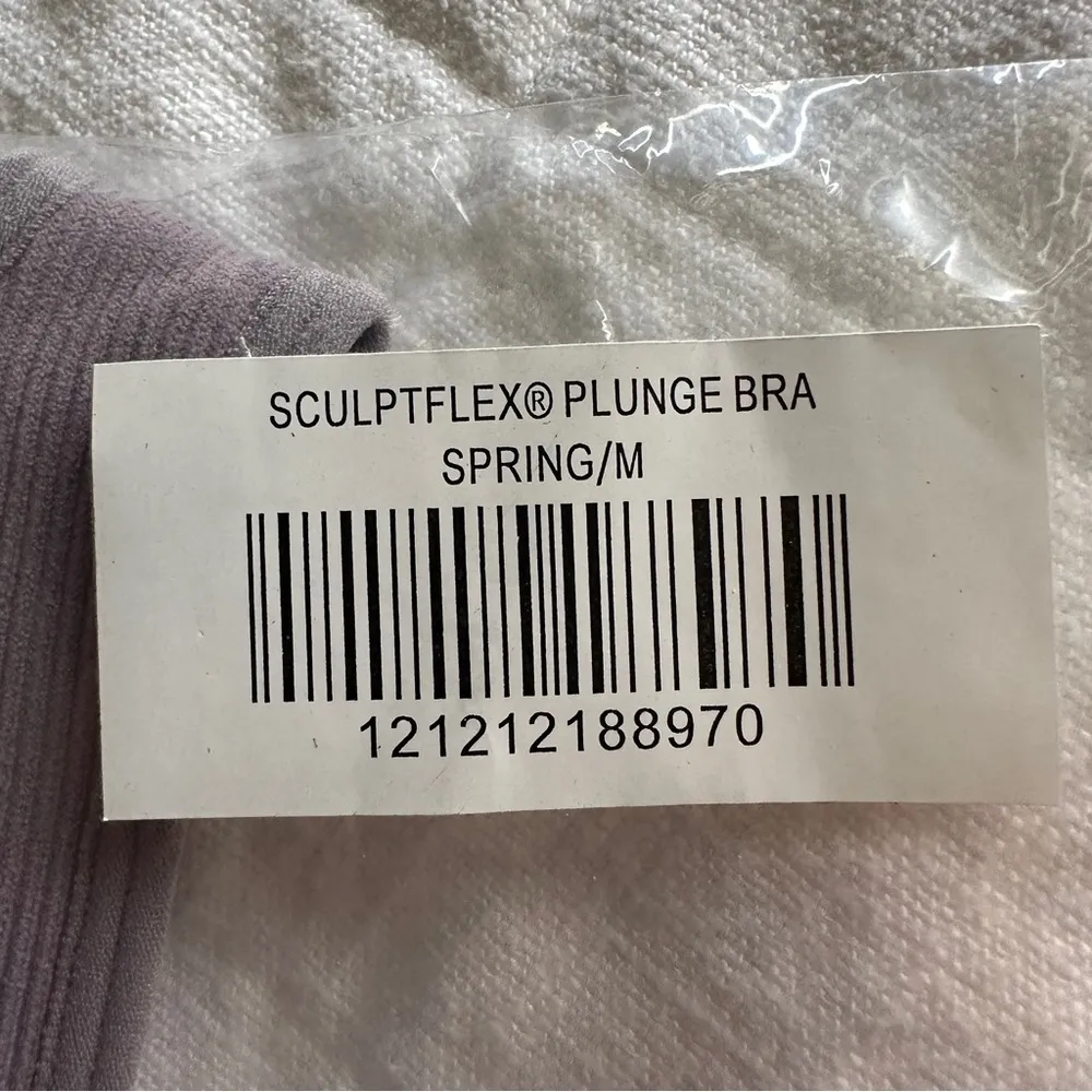 NWT SET ACTIVE Sculptflex Plunge Bra in Spring Lavender Purple Size Medium - Image 4