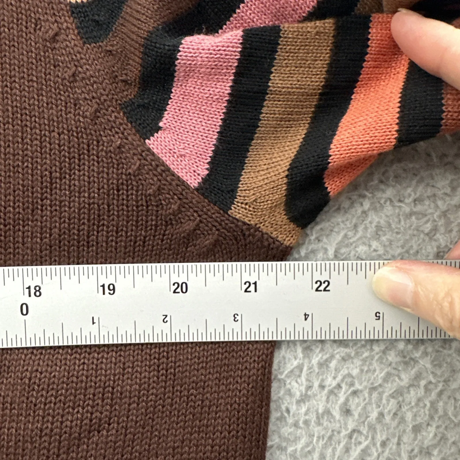 Bob Mackie Wearable Art Long Cardigan Sweater Eclectric Artsy Women's Medium - Image 5