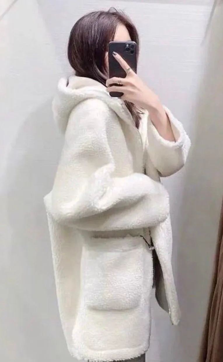 NEW  Ecru White Oversized Fleece Coat Jacket - Image 3