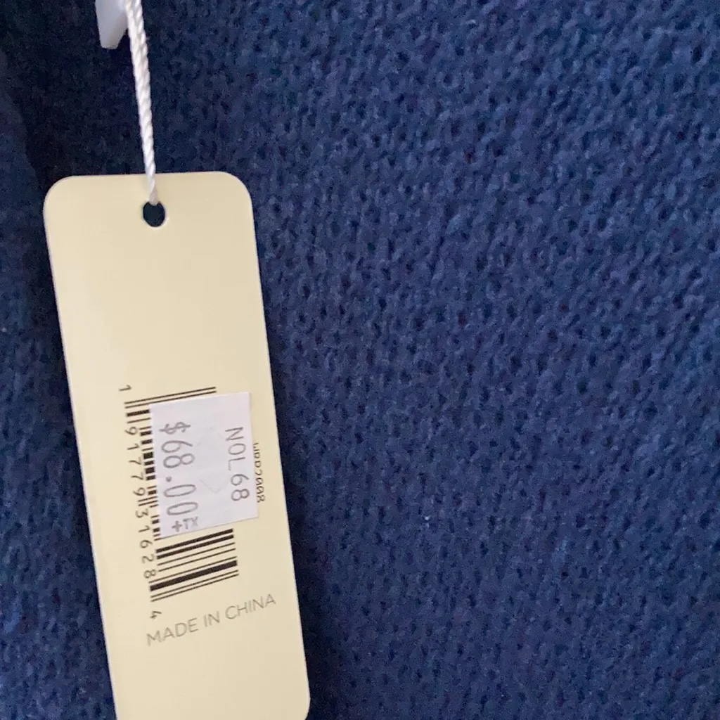 FINAL MARKDOWN Simply noelle NWT ladies hooded cape - Image 3