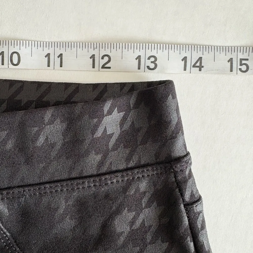 Sanctuary Runway Houndstooth plaid print Leggings Small black - Image 5