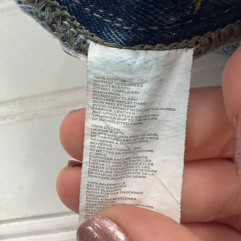 Boohoo Medium Wash Denim Overalls Ruffle Hem K26 - Image 4