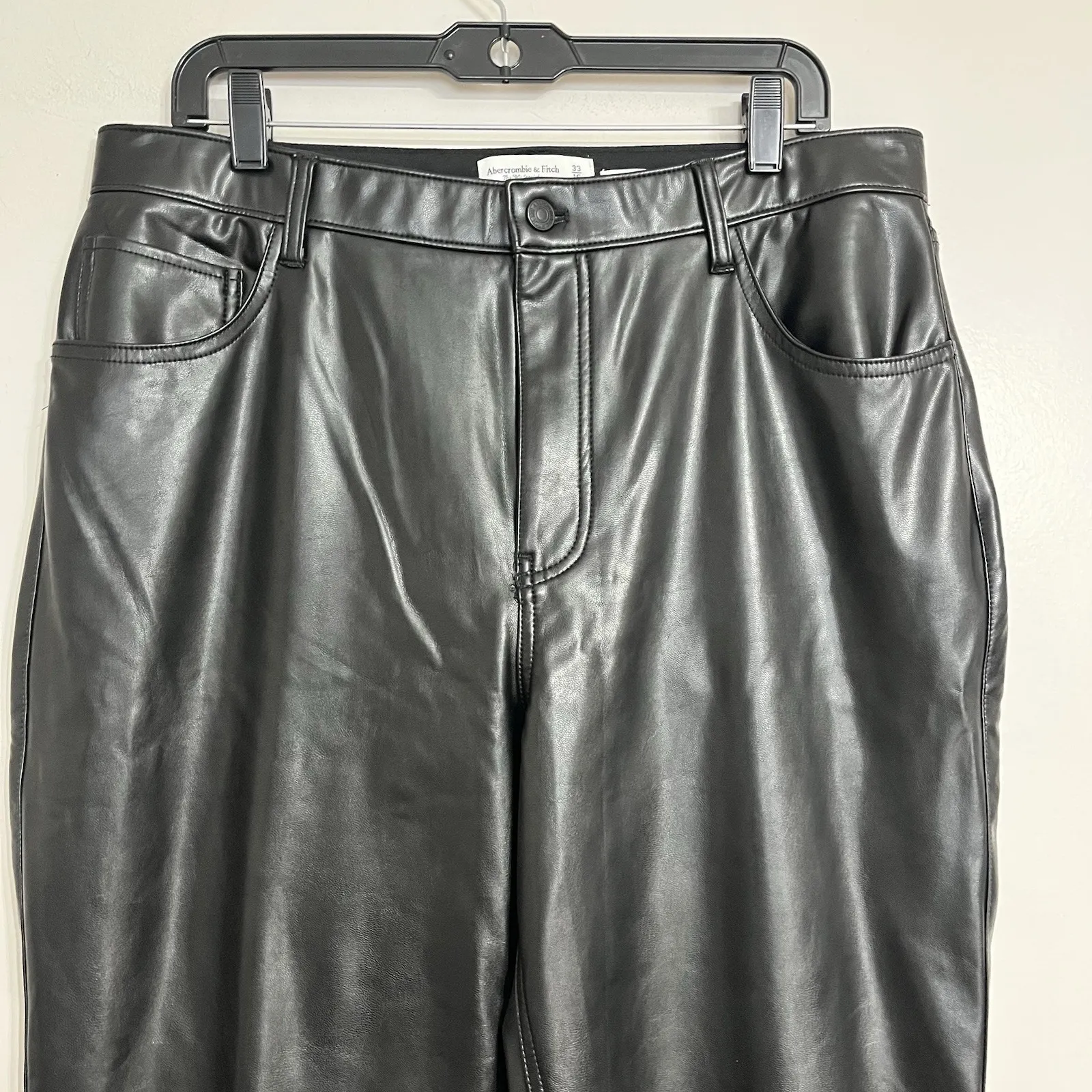 Abercrombie & Fitch Curve Love Vegan Leather 90s Straight Pant Size 33 16 S - Image 3