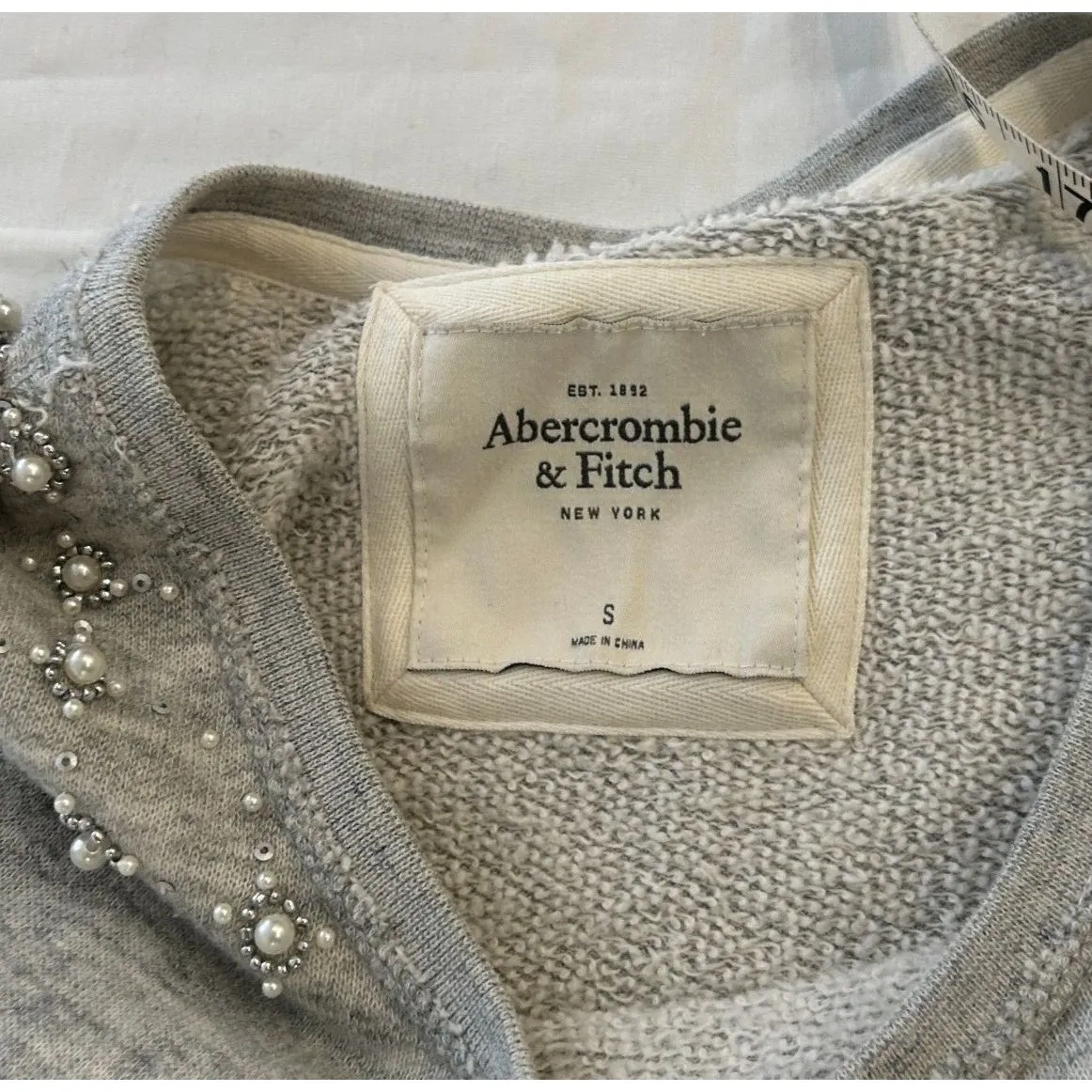 ABERCROMBIE FITCH Gray Crew Neck Sweatshirt Pearl‎ Beading Embellished Small ANF - Image 2
