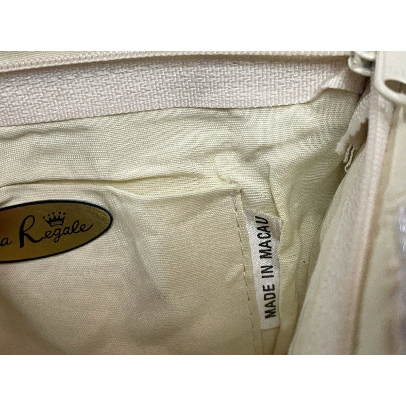 Vintage LA REGALE LTD Cream Ivory Fancy Sequin Beaded Handmade Evening Bag Macau - Image 7