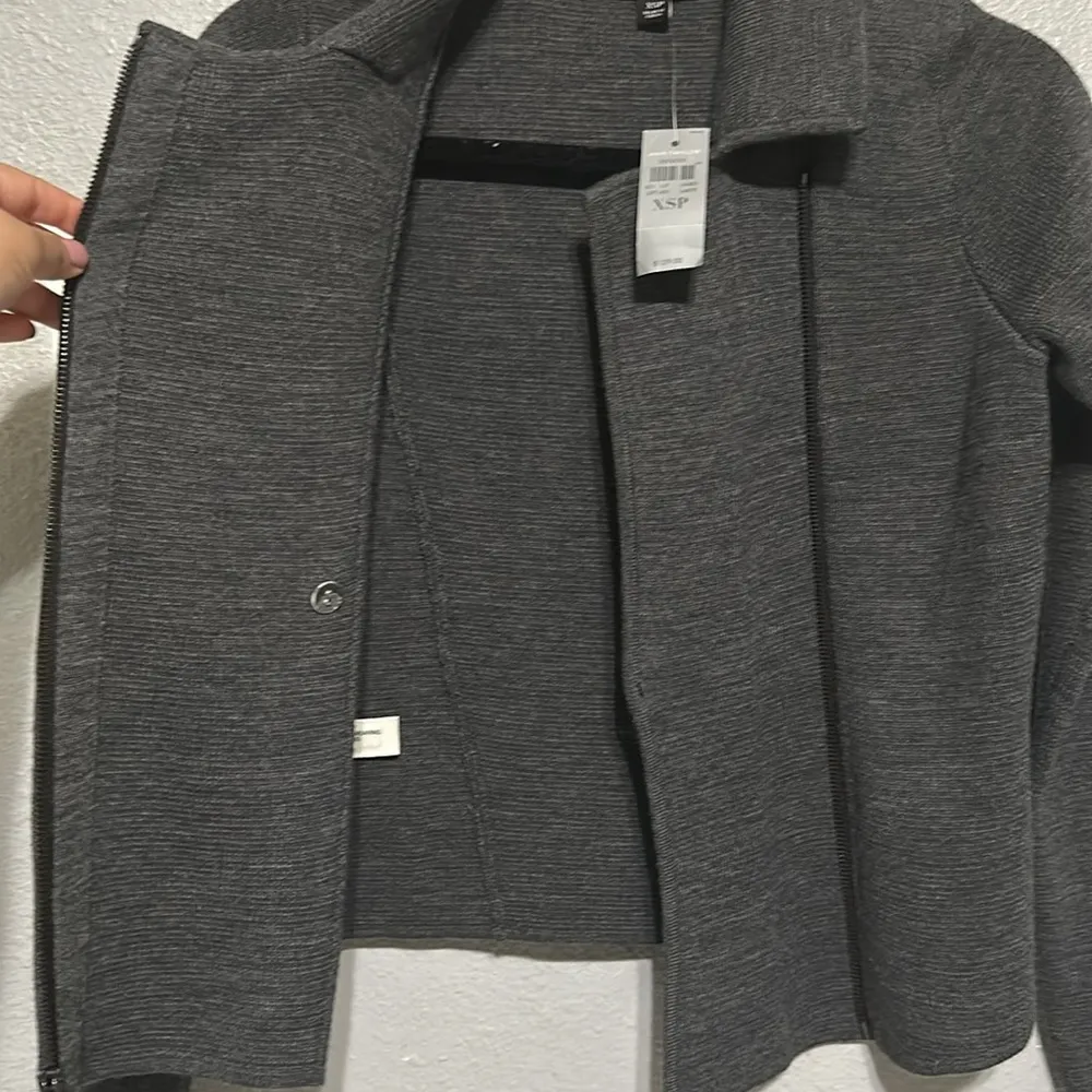 New with tags Anne Taylor Wool Full Zip Gray Sweater  XSP. Moto Sweater Jacket - Image 4