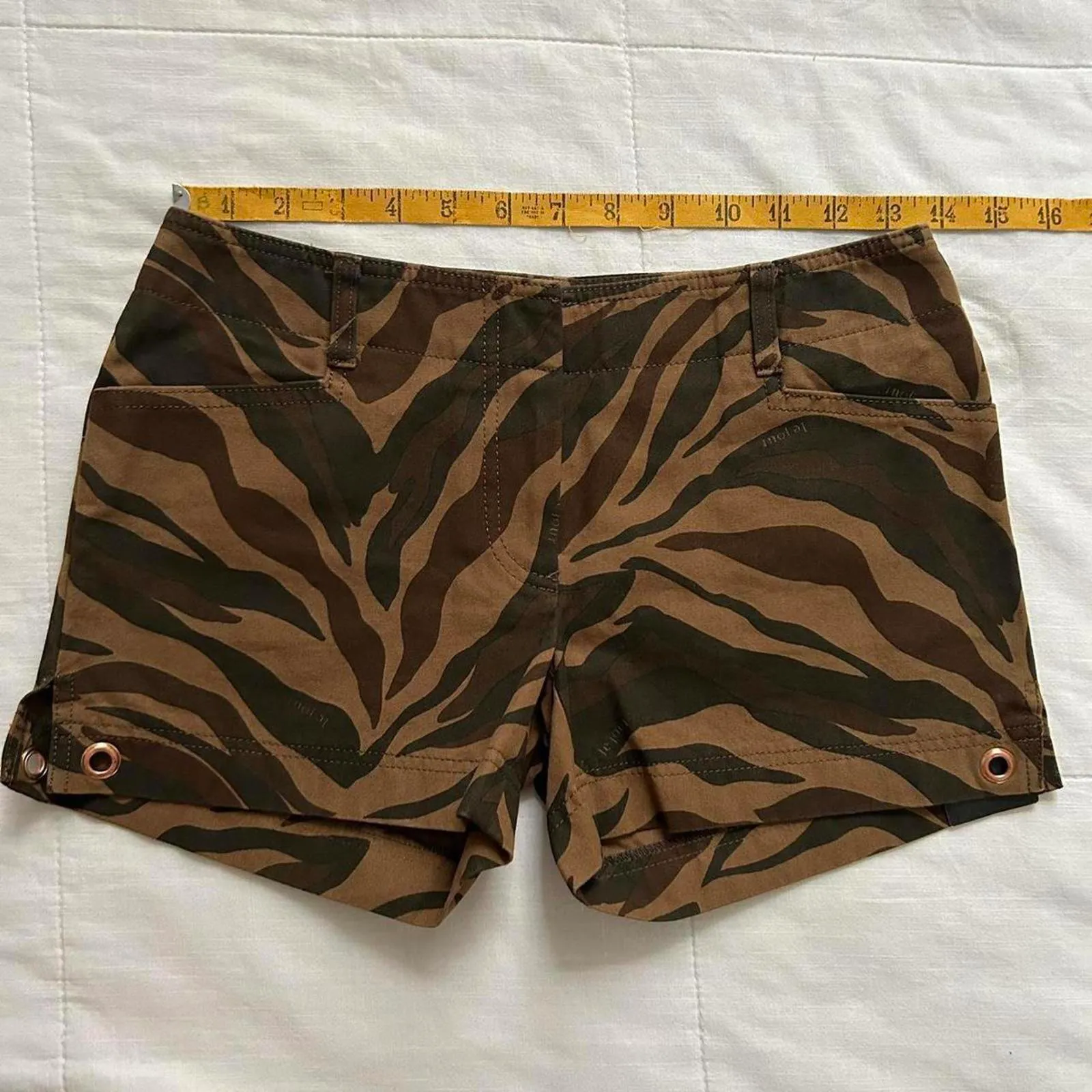 NWT Le Jour Japanese brand Brown black zebra print micro shorts Japan size 36 - Image 5