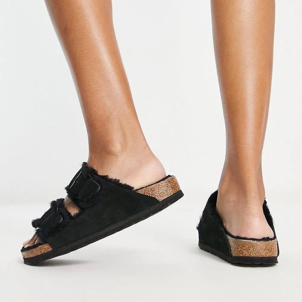 NWT Birkenstock Arizona Shearling Sandals Black Size 38 US 7 - Image 3