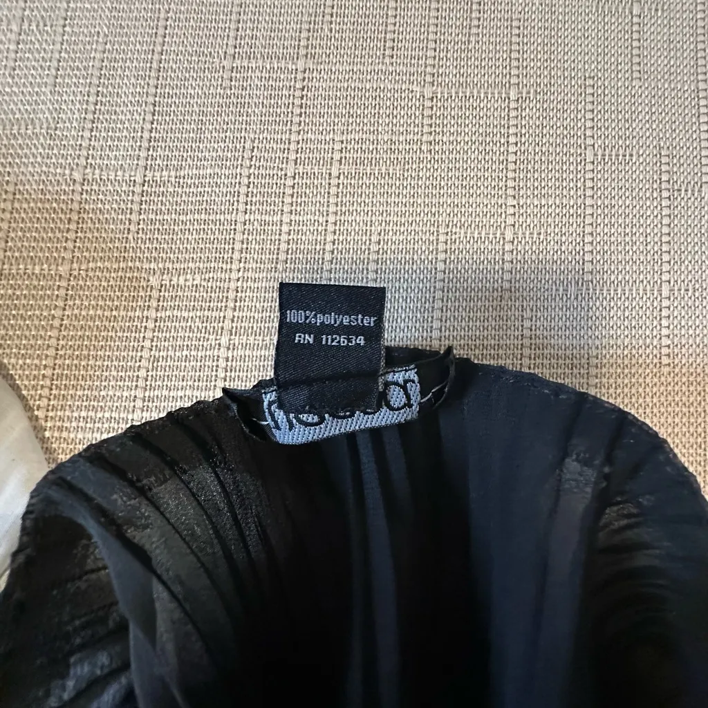 VEECA Size XL Black White Abstract Print Sheer Pleated Crinkle Layered Dress - Image 7