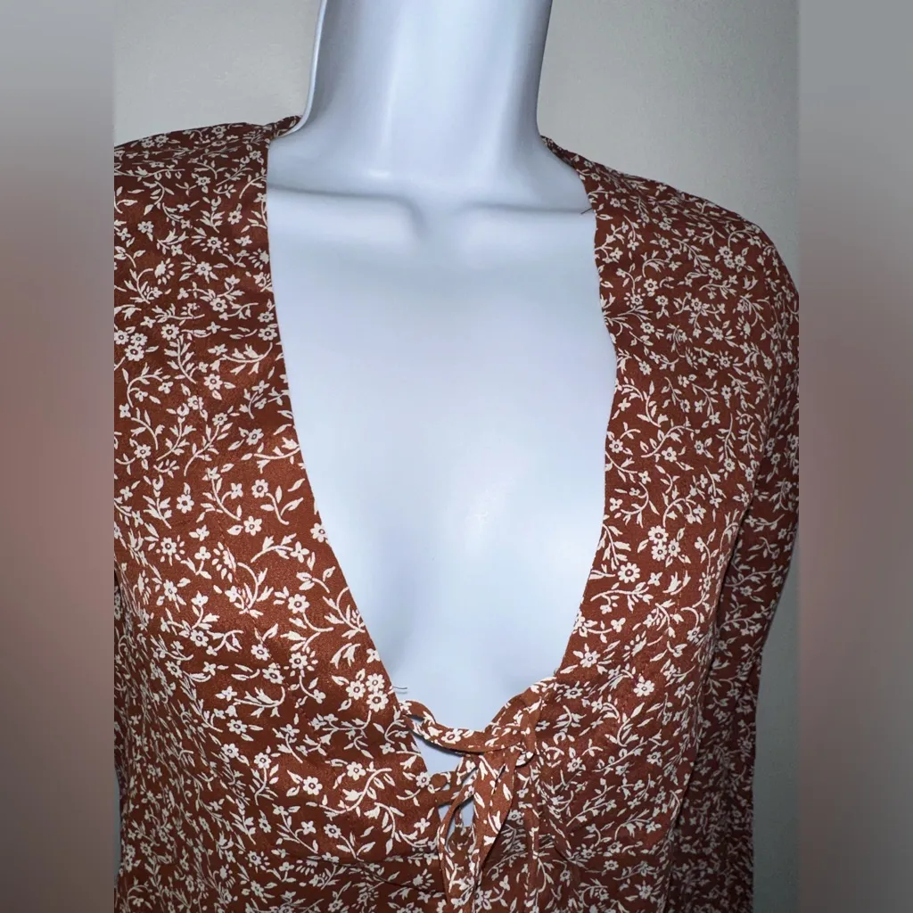 Flynn Skye‎ Revolve Floral Front Lace Up Bell Sleeve Floral Top NWOT Size XS Orange - Image 5