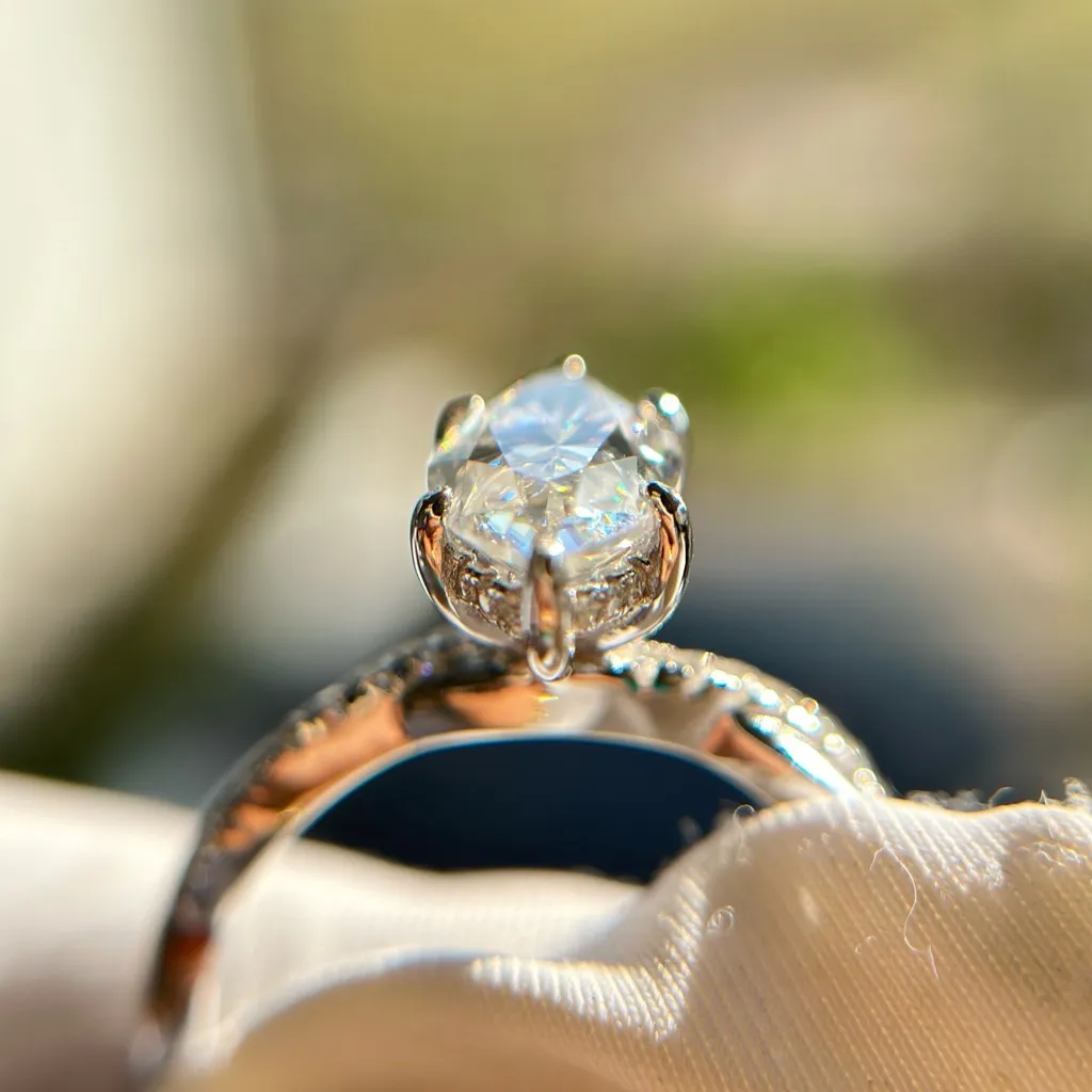 New Certified 2ct S925 marquise cut VVS1 D color moissanite ring in 7 Silver - Image 3