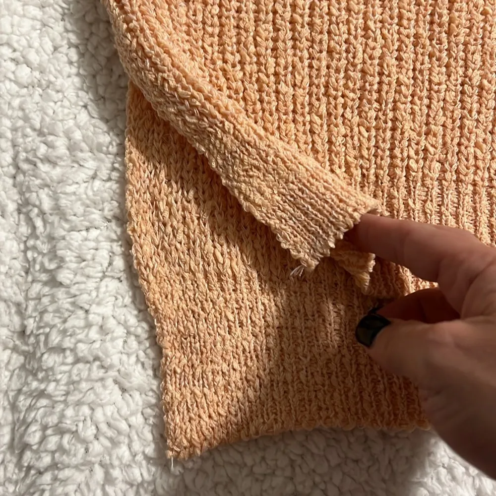 She + Sky small peachy chunky split neck detail sweater long sleeves and cuffs - Image 8