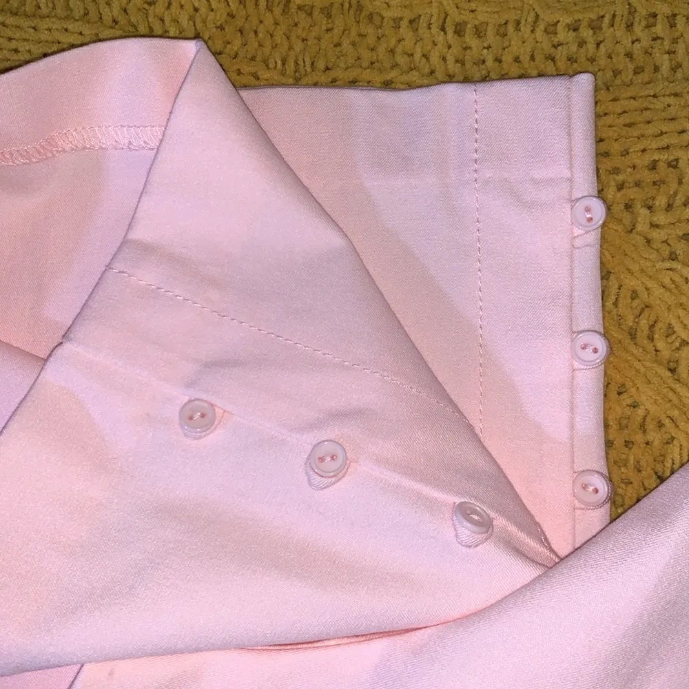 Isaac Mizrahi Live! Size 8P Powder Pink Capris NWOT - Image 8