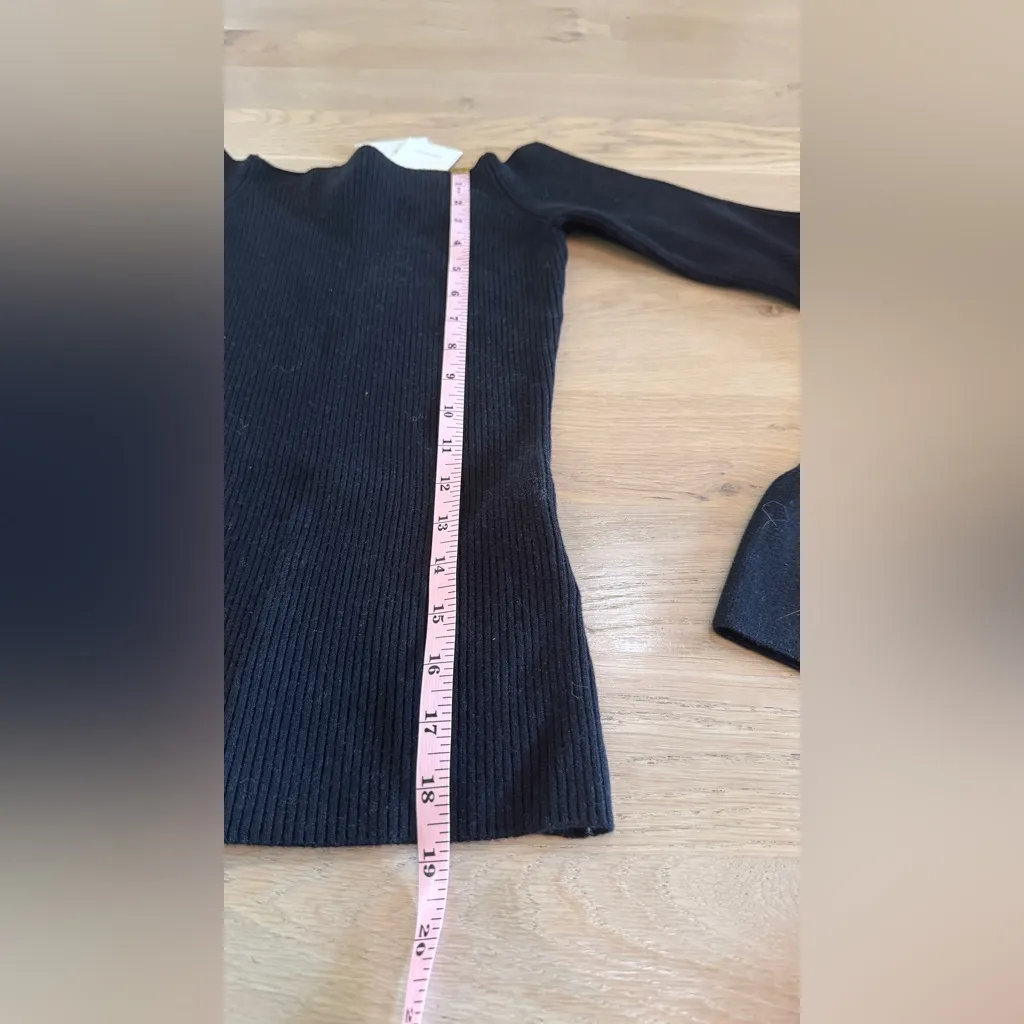 7 for all mankind OFF SHOULDER SWEATER black size small NWT - Image 10