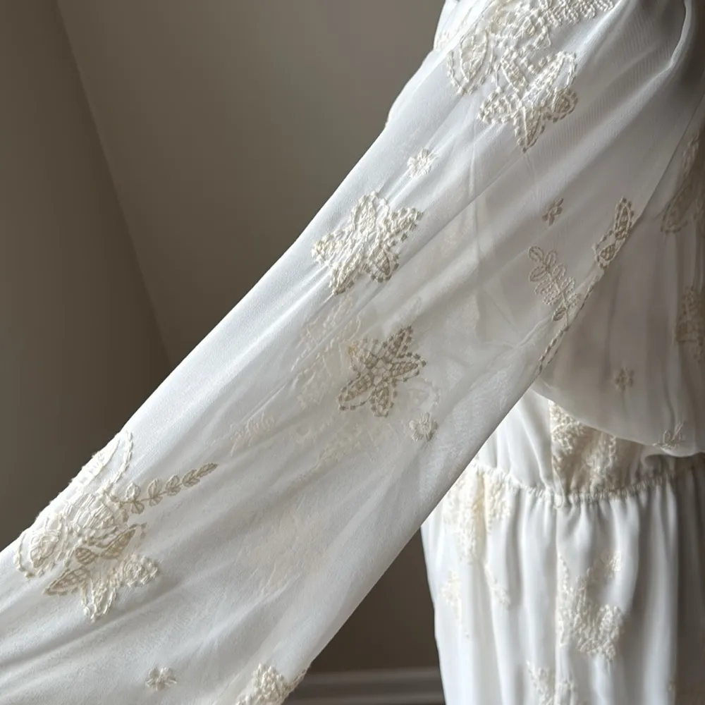 Chelsea & Violet Boheme Flower Dress - Image 4