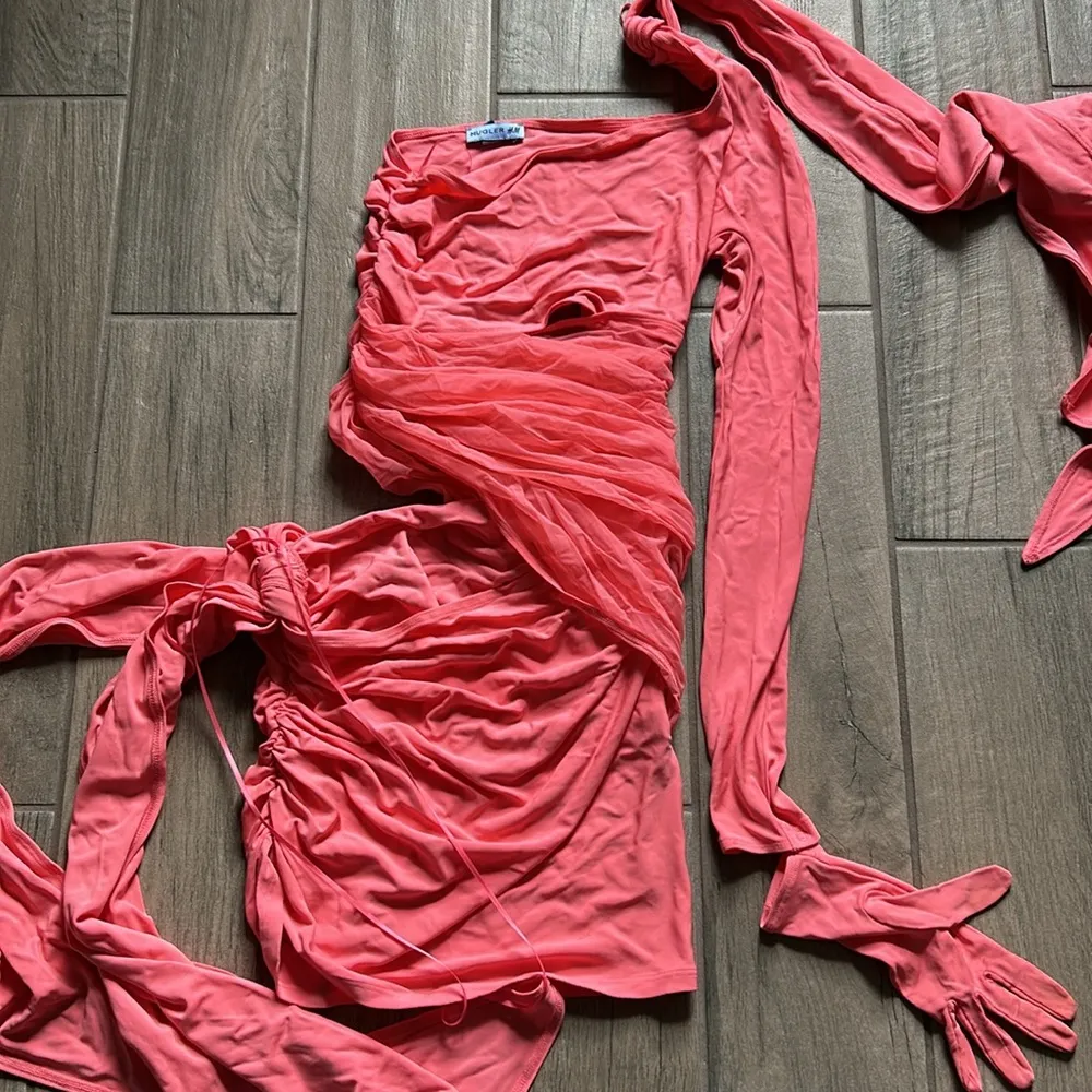 Mugler X H&M pink dress - Image 3