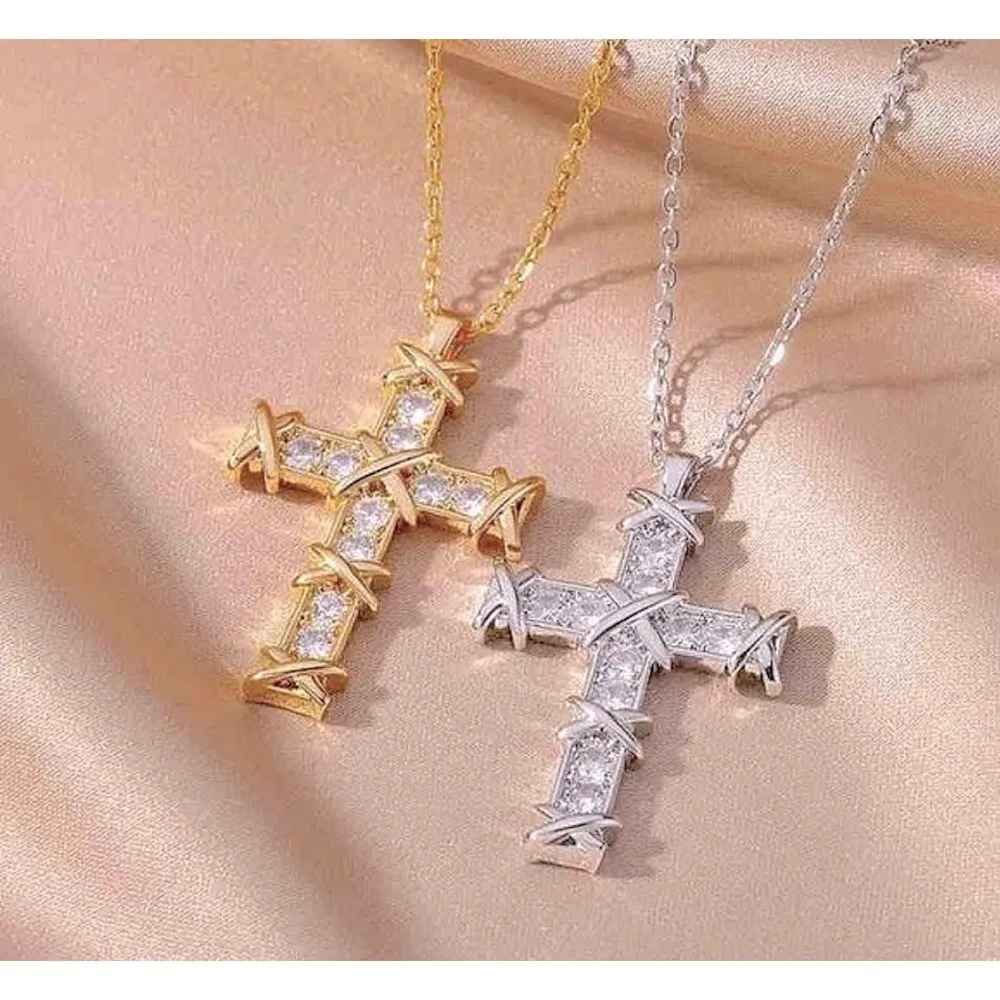 NEW Unisex 18k Gold Filled‎ Plated Simulated Diamond Cross Necklace, 16-18” - Image 6