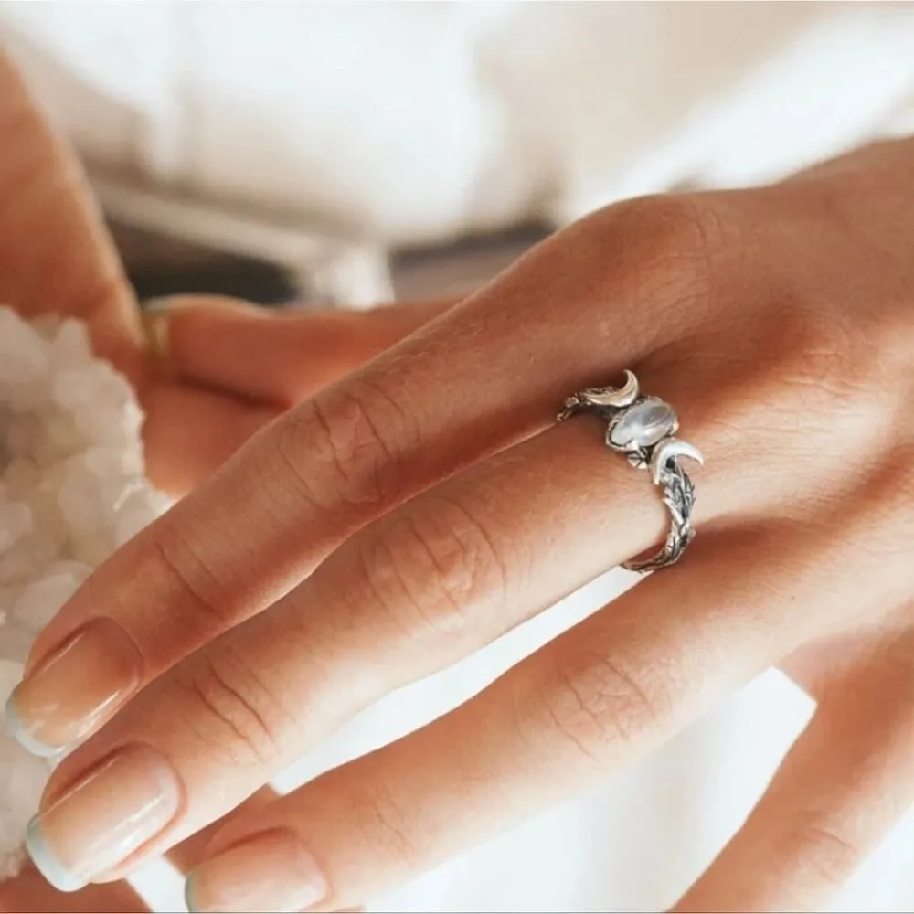 Vintage Triple Moon Crescent Band Moonlight Desing Ring Silver - Image 3