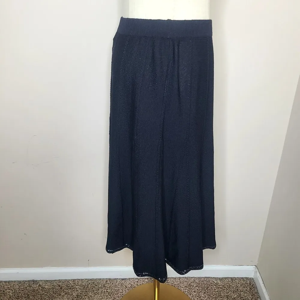 St John Evening Santana Knit Black Fit And Flare Sequin Hem Women's Skirt Size 4 - Image 6