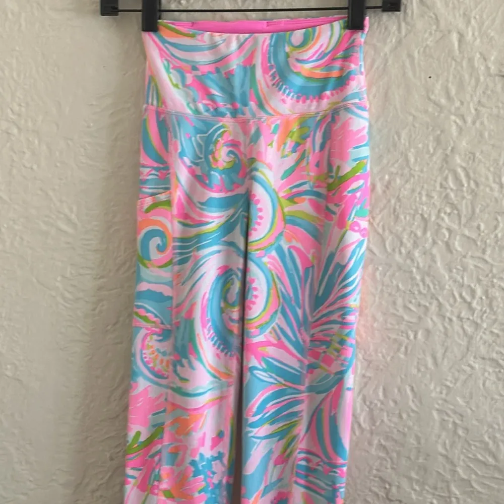 Lilly Pulitzer Luxletic High Rise Midi Leggings Activewear Carnivale Coral Pink - Image 4