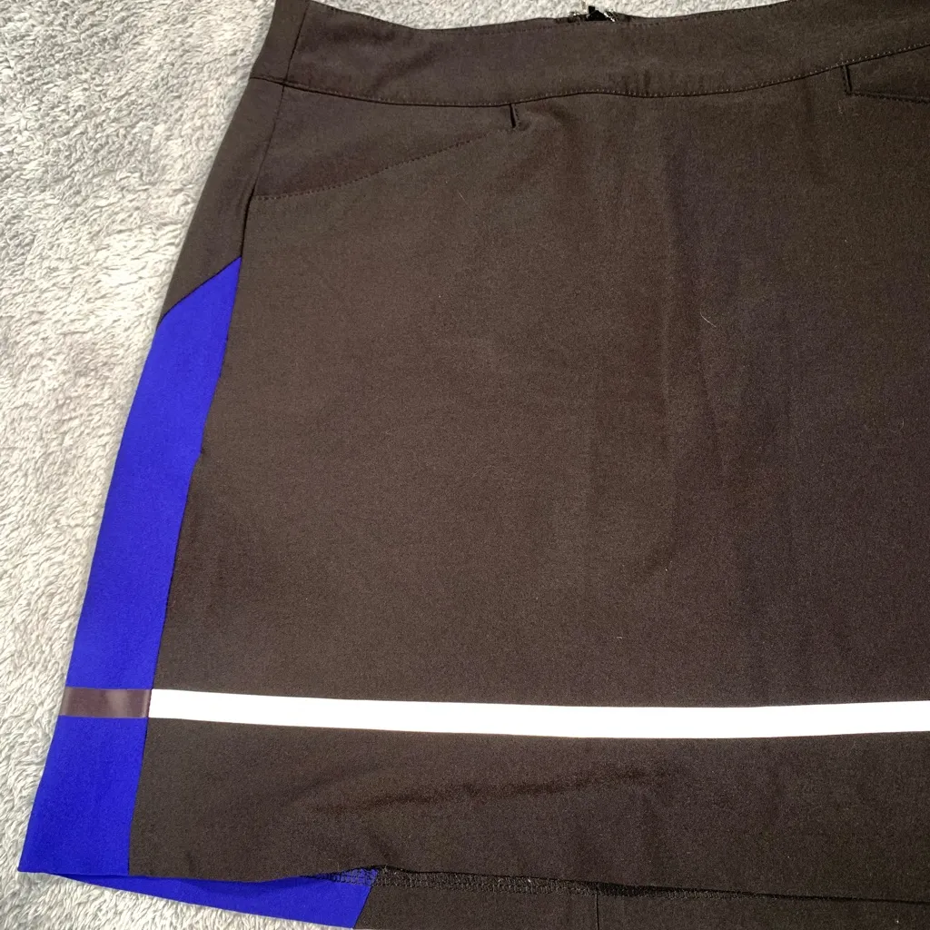 Slazenger Black and Blue golf skort - Image 2