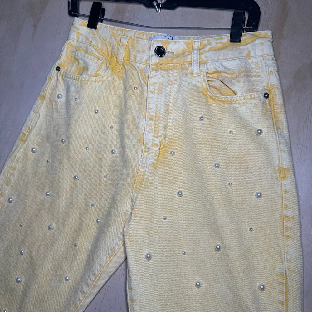 Yellow Pearl - Image 2