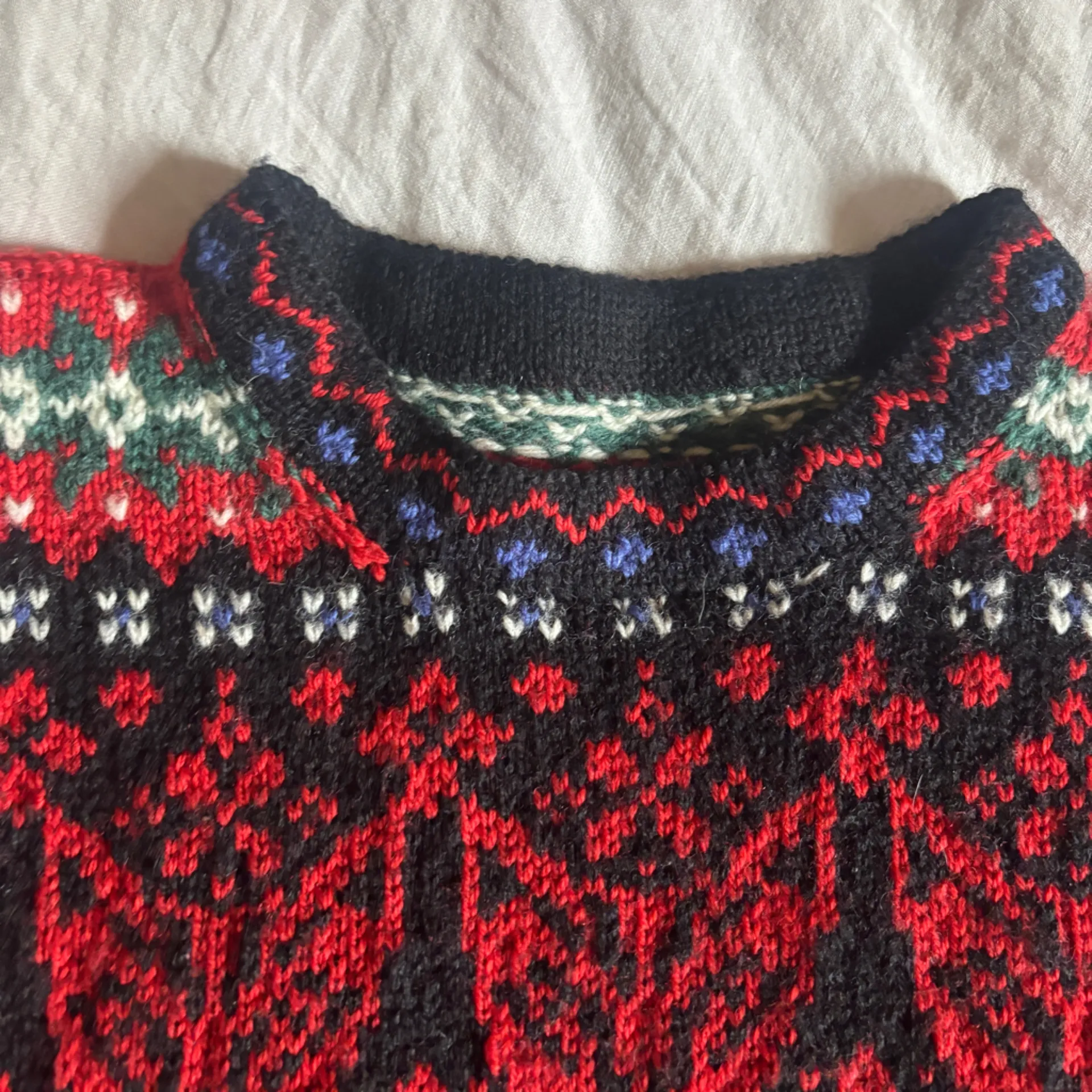 Handmade Fox Pattern Knit Sweater Nordic Style - Image 4