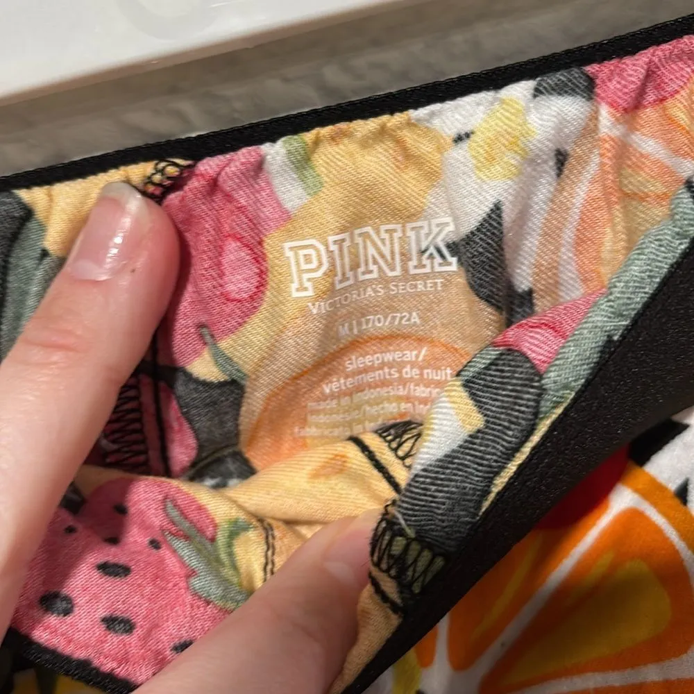 PINK Victoria’s Secret Tropical Floral Fruit Print Pajama Shorts Size Medium - Image 2