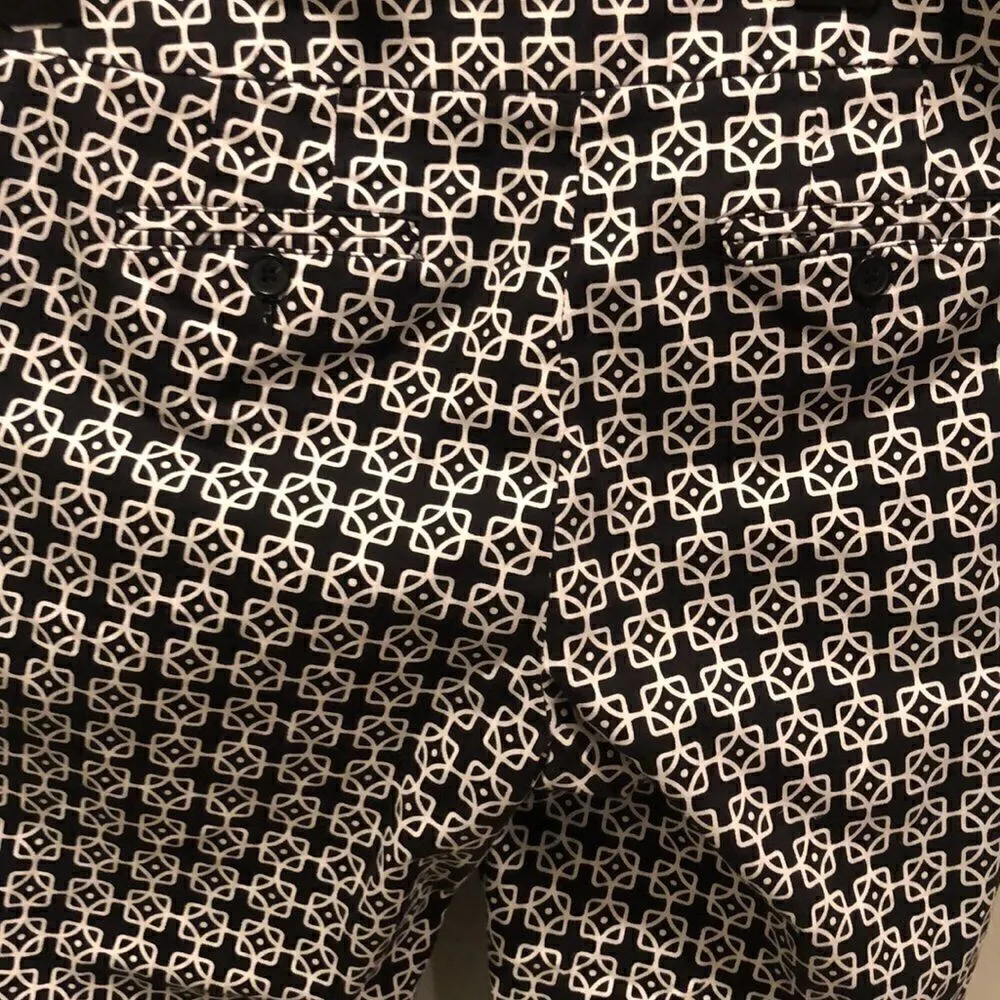 Shelli Segal Laundry Geometric black and white print ankle pants size 12 - Image 10