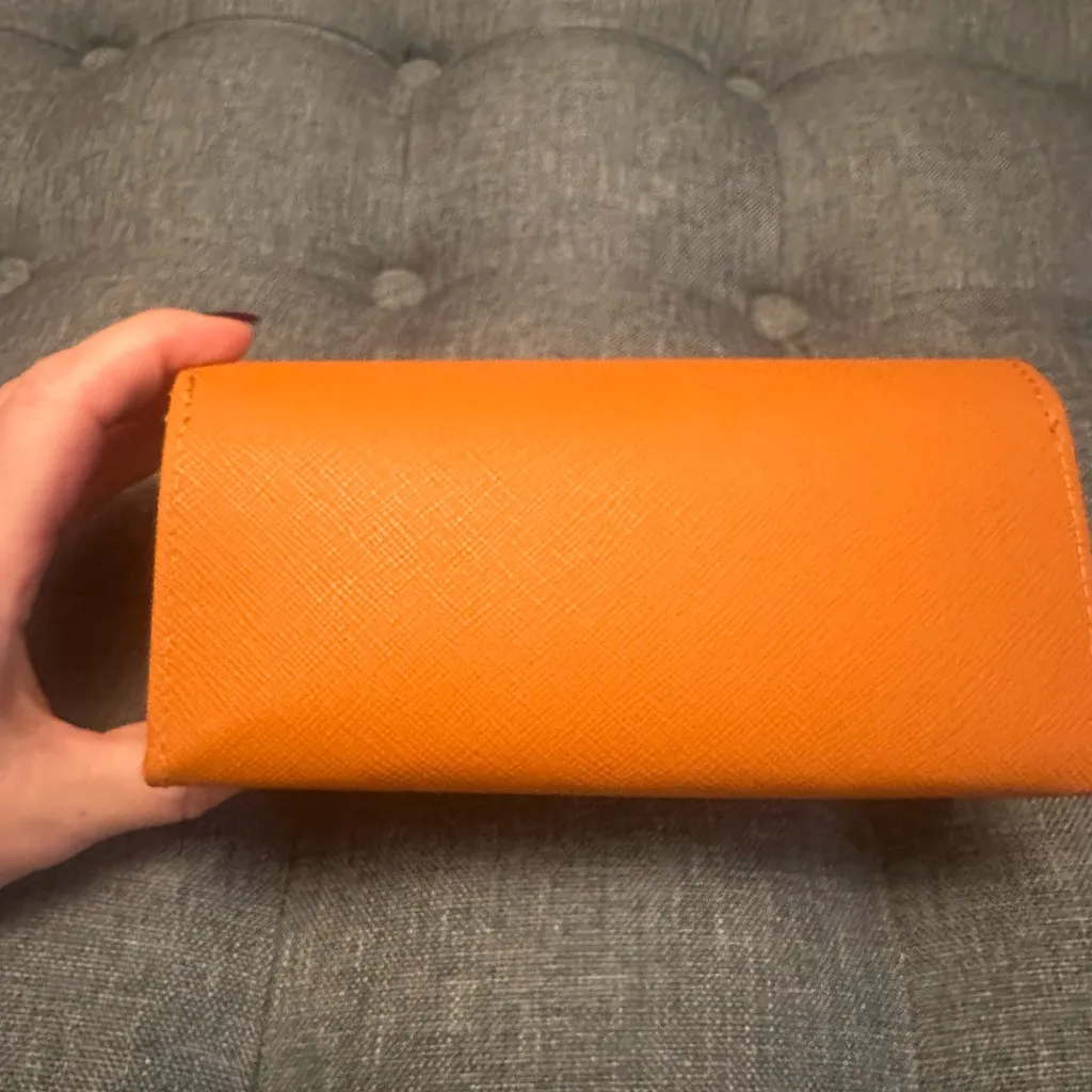 Tory Burch soft sunglasses case orange - Image 8