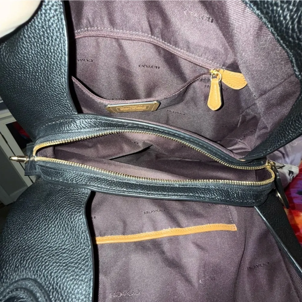 Coach Black and Tan Shoulder Bag with Gold Hardware - Image 3