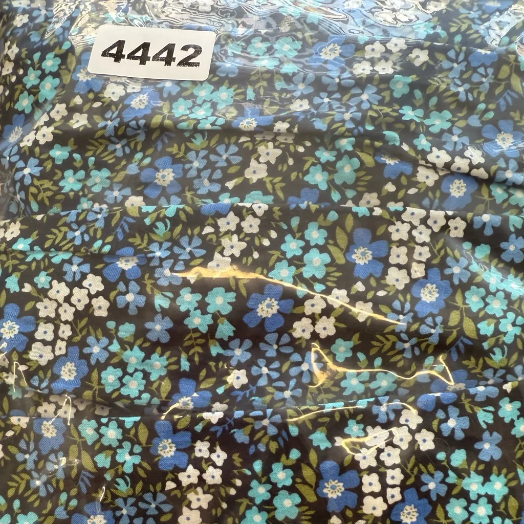 Buru blue ditsy floral skirt size‎ small - Image 6