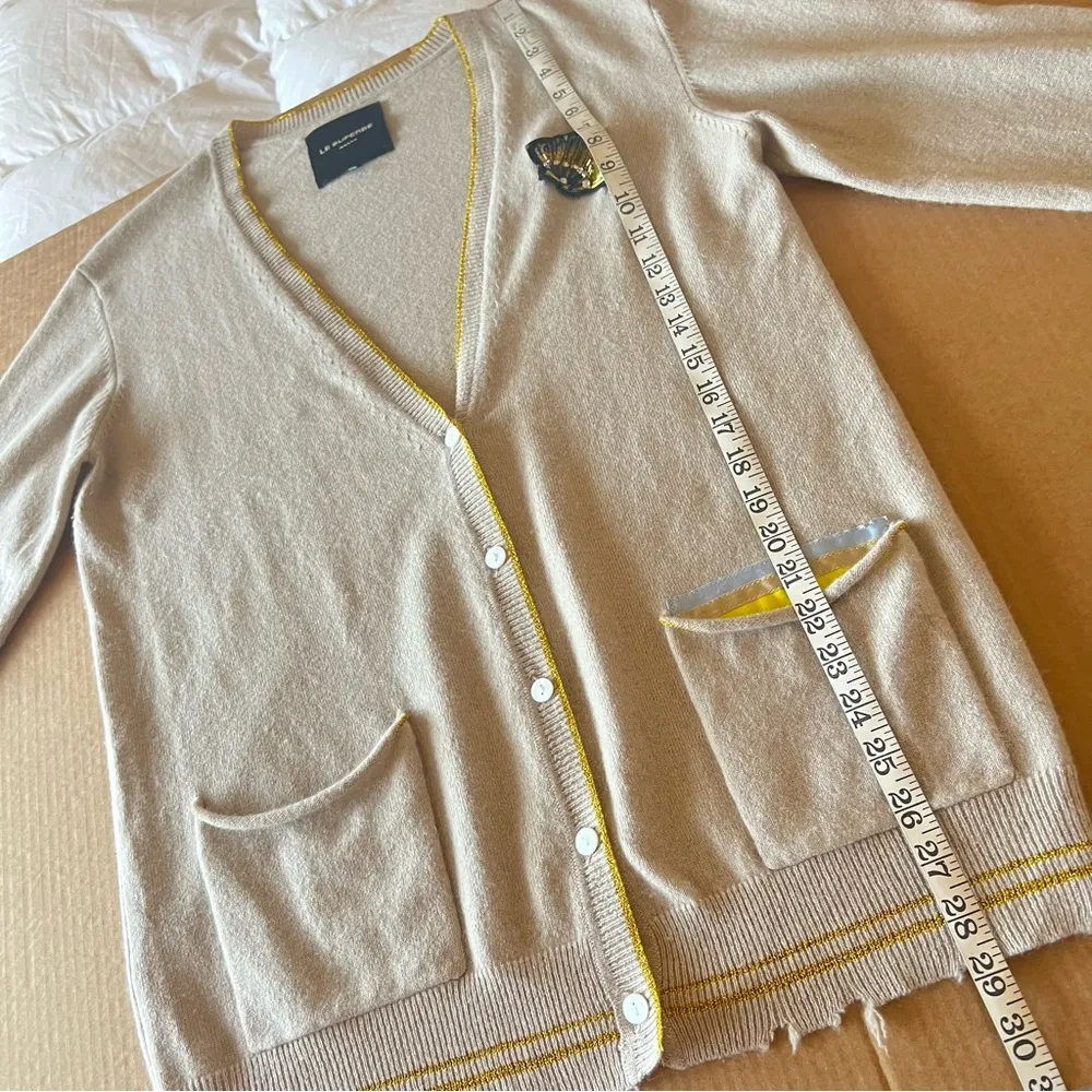Le Superbe Oatmeal Beach to Bar Cashmere Cardigan, bejewelled shell, pockets, M Tan Size M - Image 6