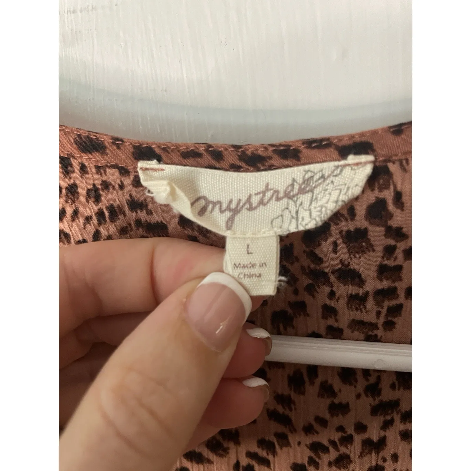 Mystree Women's Ruffle Tiered Animal Print Long Sleeve Midi Dress Size M - Image 2