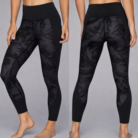 Athleta Marble Salutation‎ 7/8 Tight Size XS - Image 2